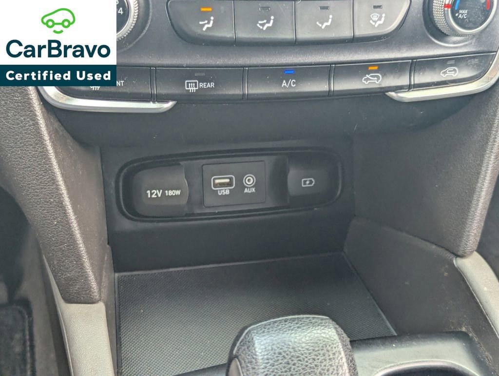 Used 2019 Hyundai Santa Fe SE FWD image 22