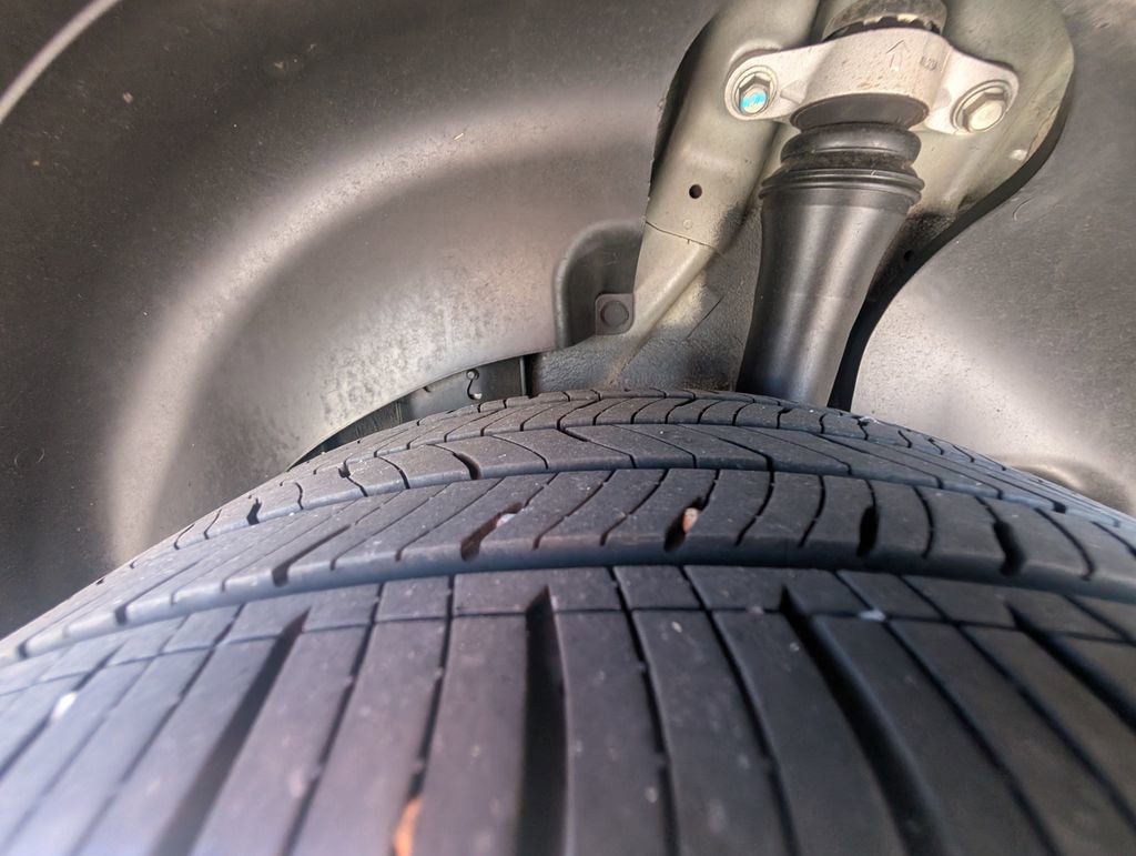 Used 2025 Kia Seltos S FWD image 24