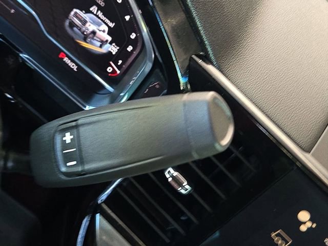 Certified 2025 GMC Sierra 2500 SLT image 16