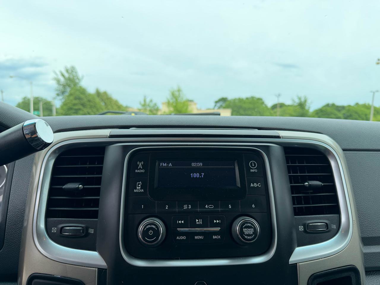 Used 2014 RAM 2500 SLT w/ Protection Group AWD/4WD image 11