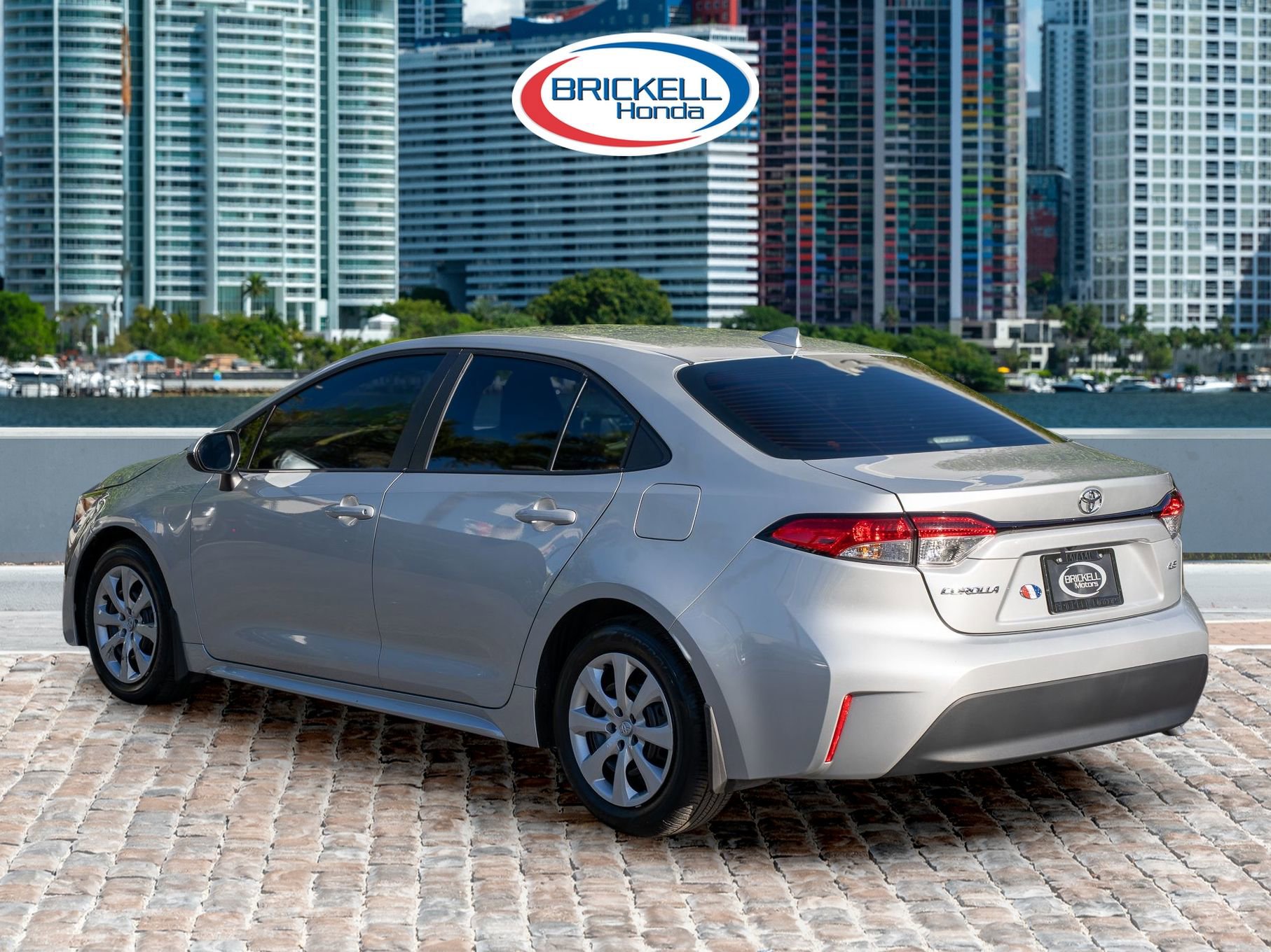 Used 2025 Toyota Corolla LE image 7