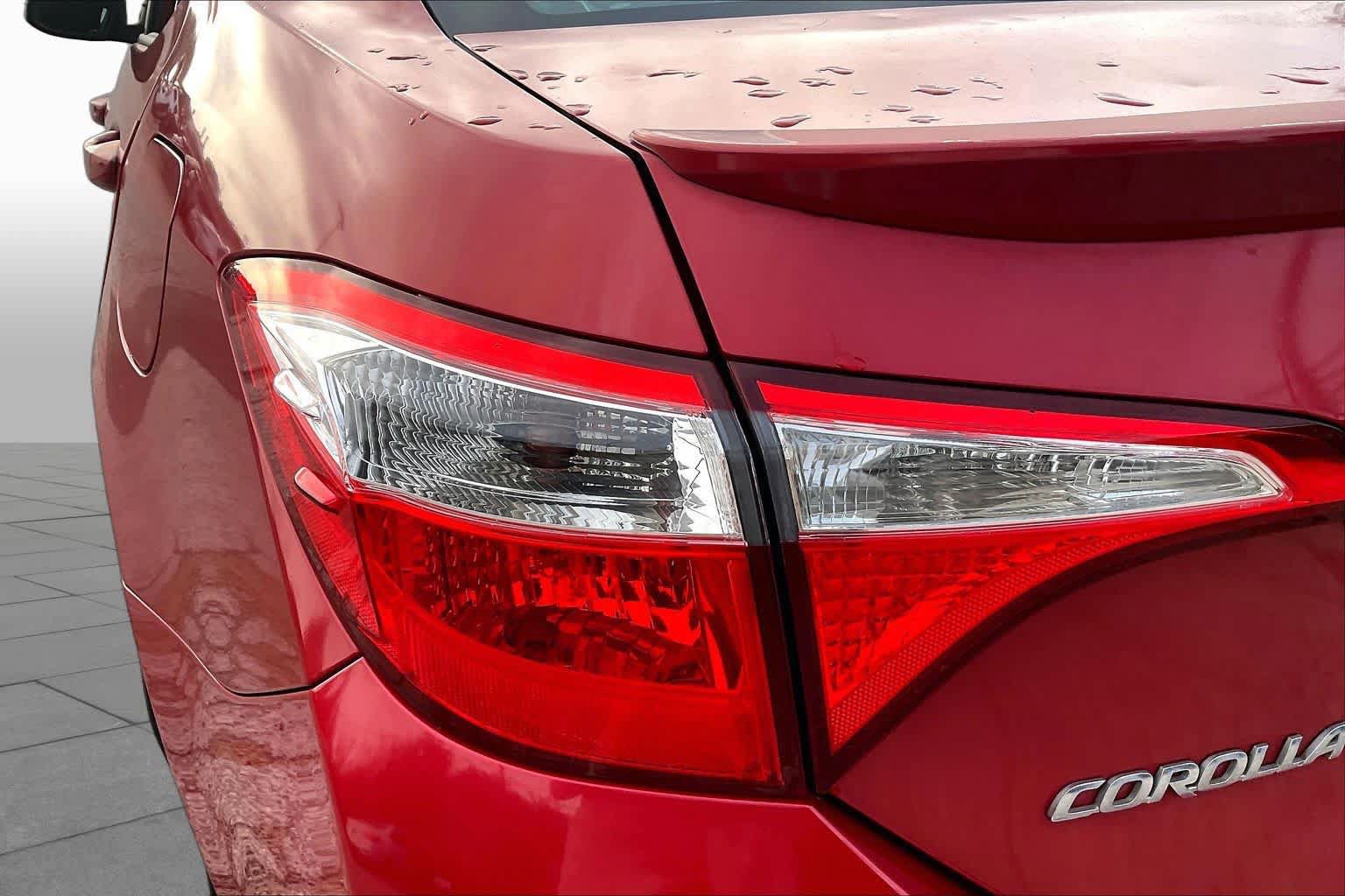 Used 2015 Toyota Corolla S w/ Driver Convenience Package FWD image 28