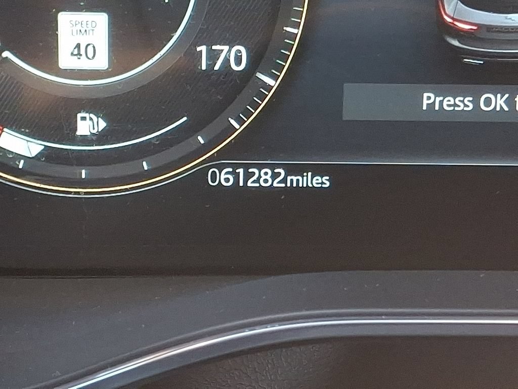 Used 2021 Jaguar F-PACE S AWD/4WD image 22