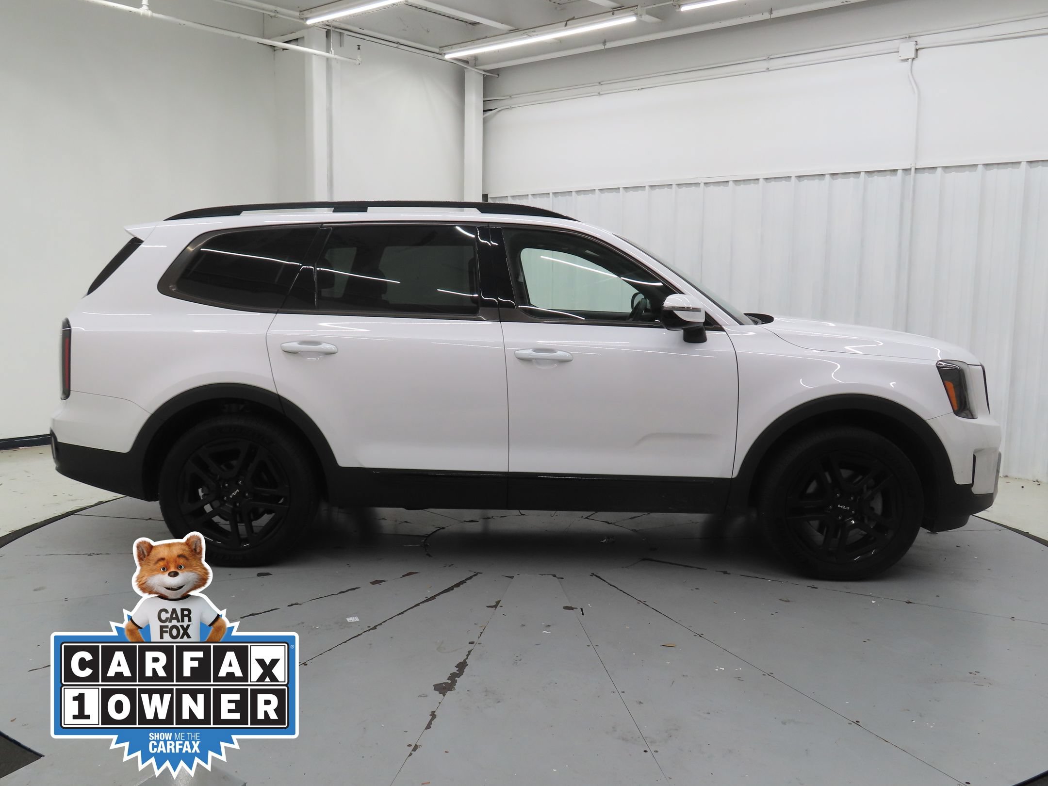 Used 2024 Kia Telluride SX Prestige X-Line AWD/4WD image 2