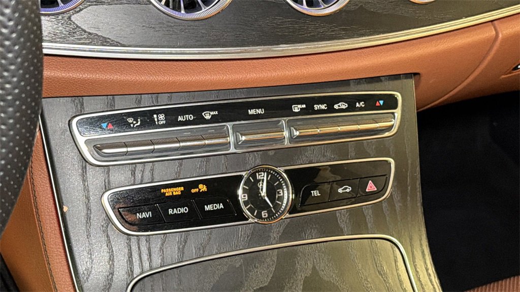 Used 2019 Mercedes-Benz E 450 4MATIC Coupe image 25