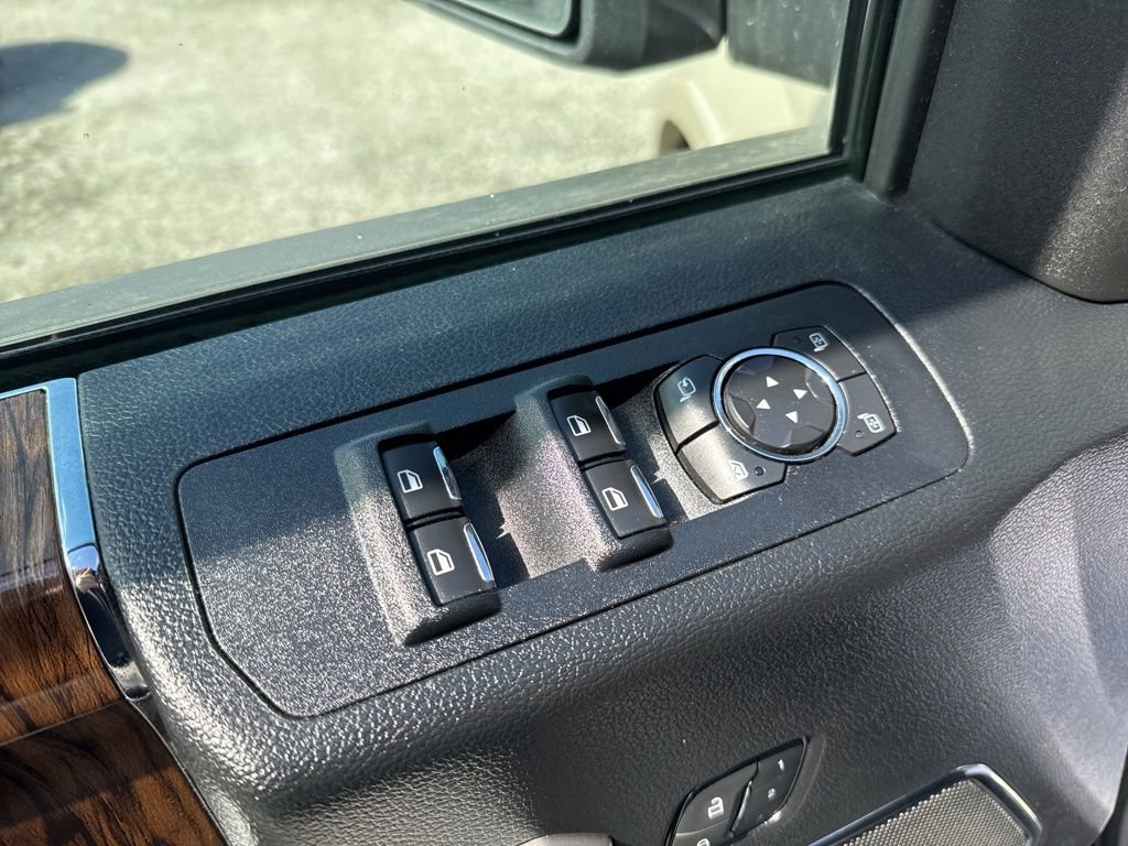 Used 2018 Ford F150 Lariat image 11