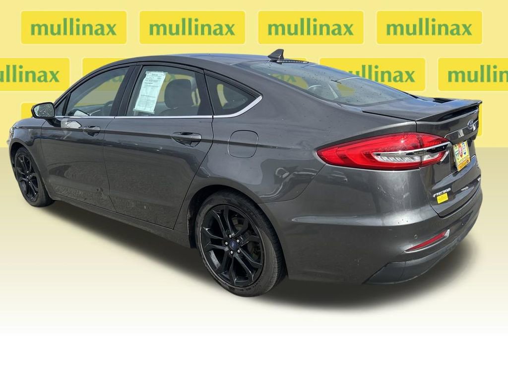 Used 2019 Ford Fusion SE w/ Equipment Group 151A image 12