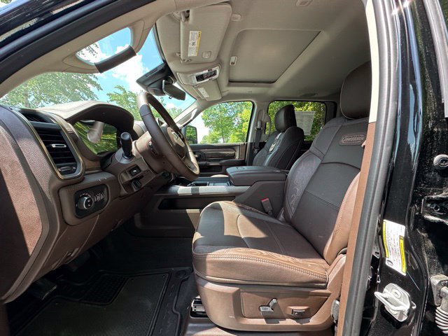 New 2026 RAM 2500 Limited AWD/4WD image 21