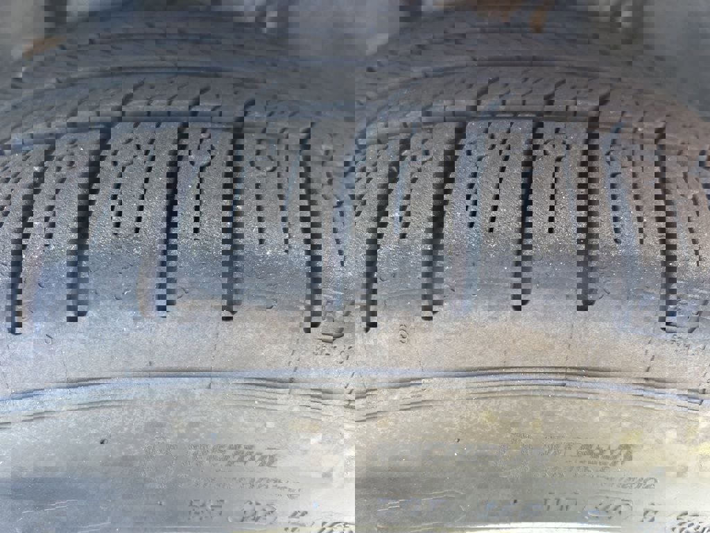 Used 2020 Toyota Camry XLE image 23