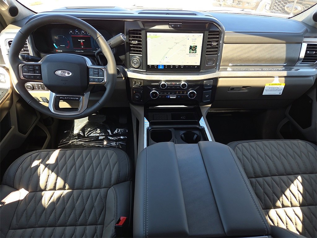 New 2026 Ford F450 Platinum w/ Platinum Plus Package image 15