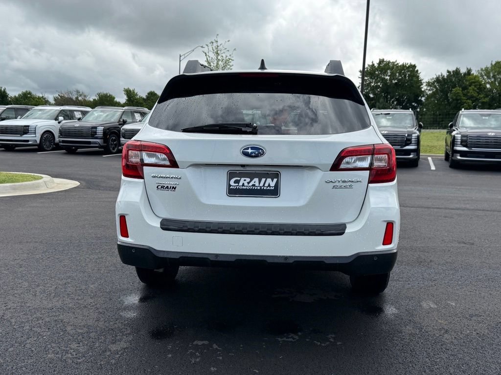 Used 2017 Subaru Outback 2.5i Limited AWD/4WD image 6