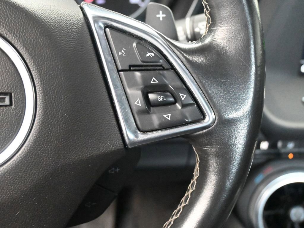 Used 2023 Chevrolet Camaro LT image 31