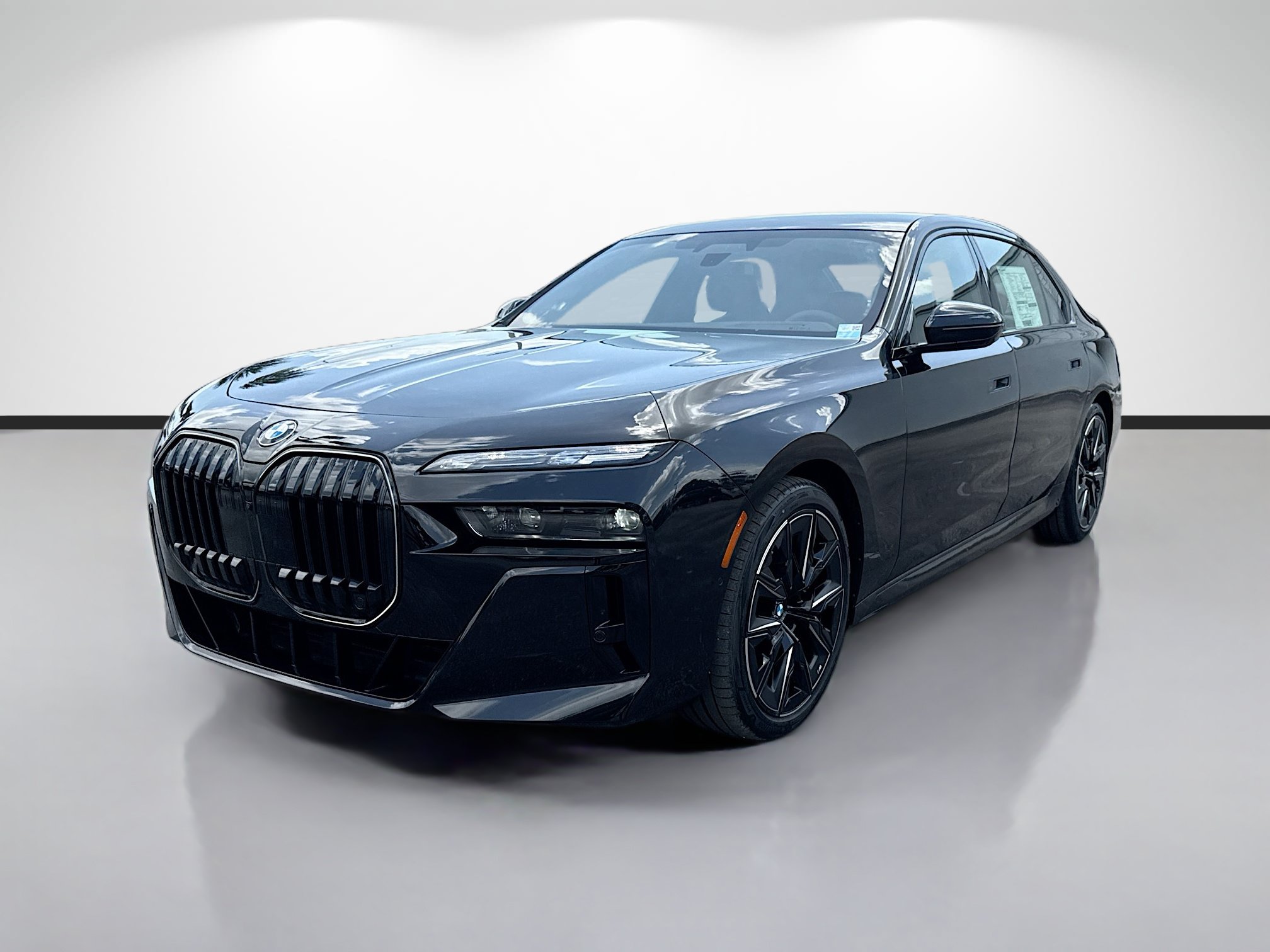 New 2026 BMW 760i xDrive w/ Executive Package AWD/4WD image 7