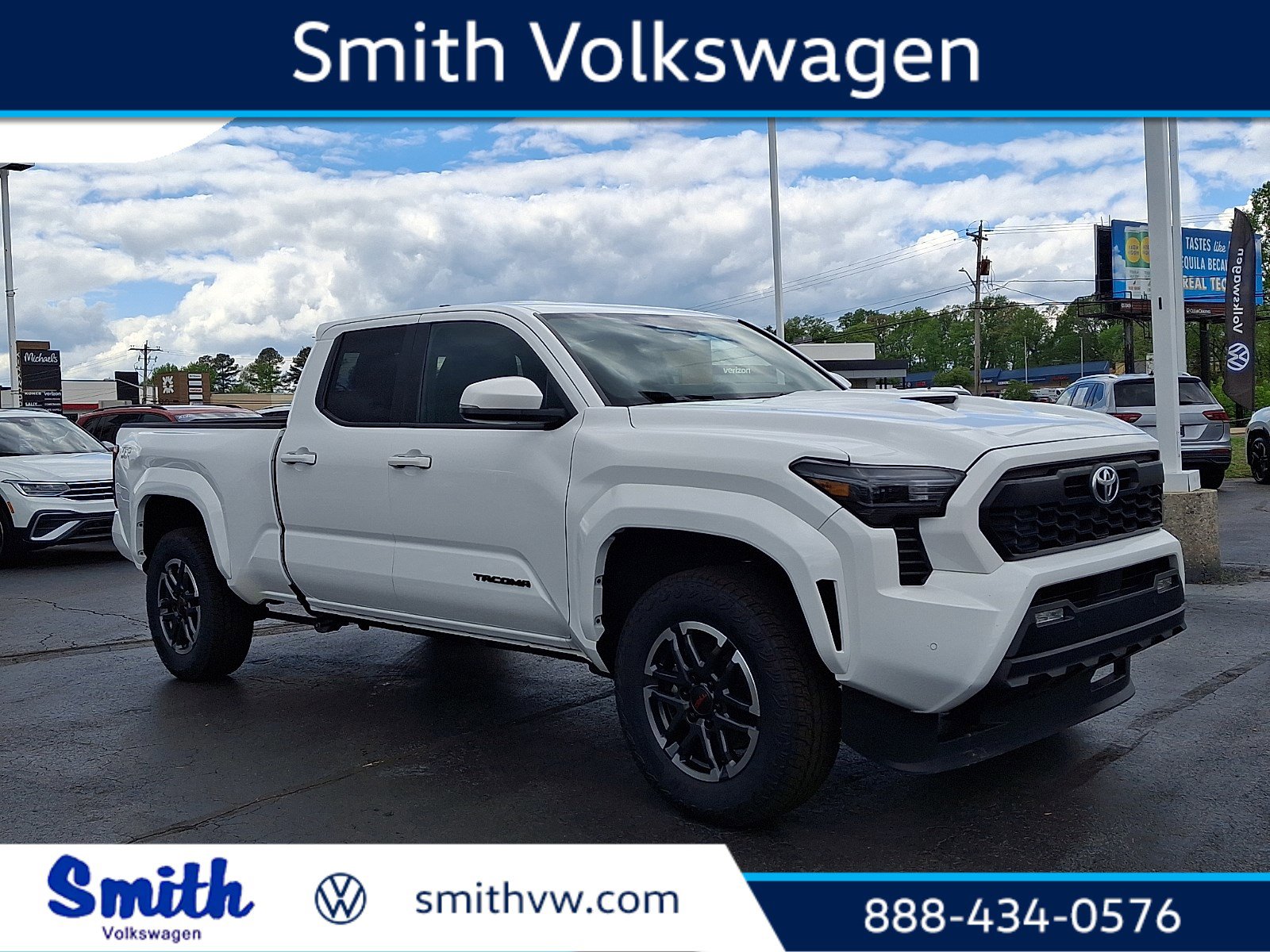Used 2024 Toyota Tacoma TRD Sport w/ TRD Sport Upgrade Package