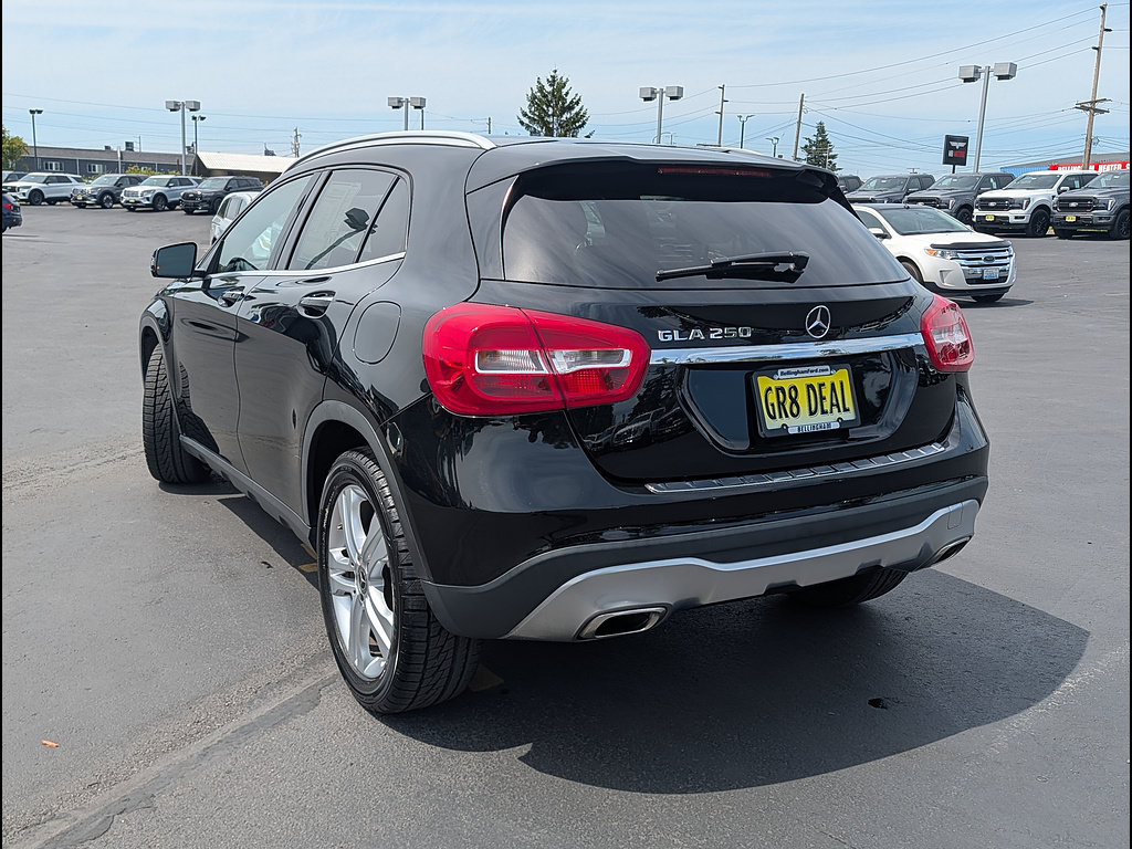 Used 2018 Mercedes-Benz GLA 250 image 9