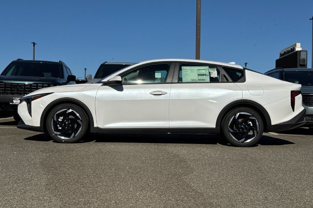 New 2026 Kia K4 EX FWD image 10