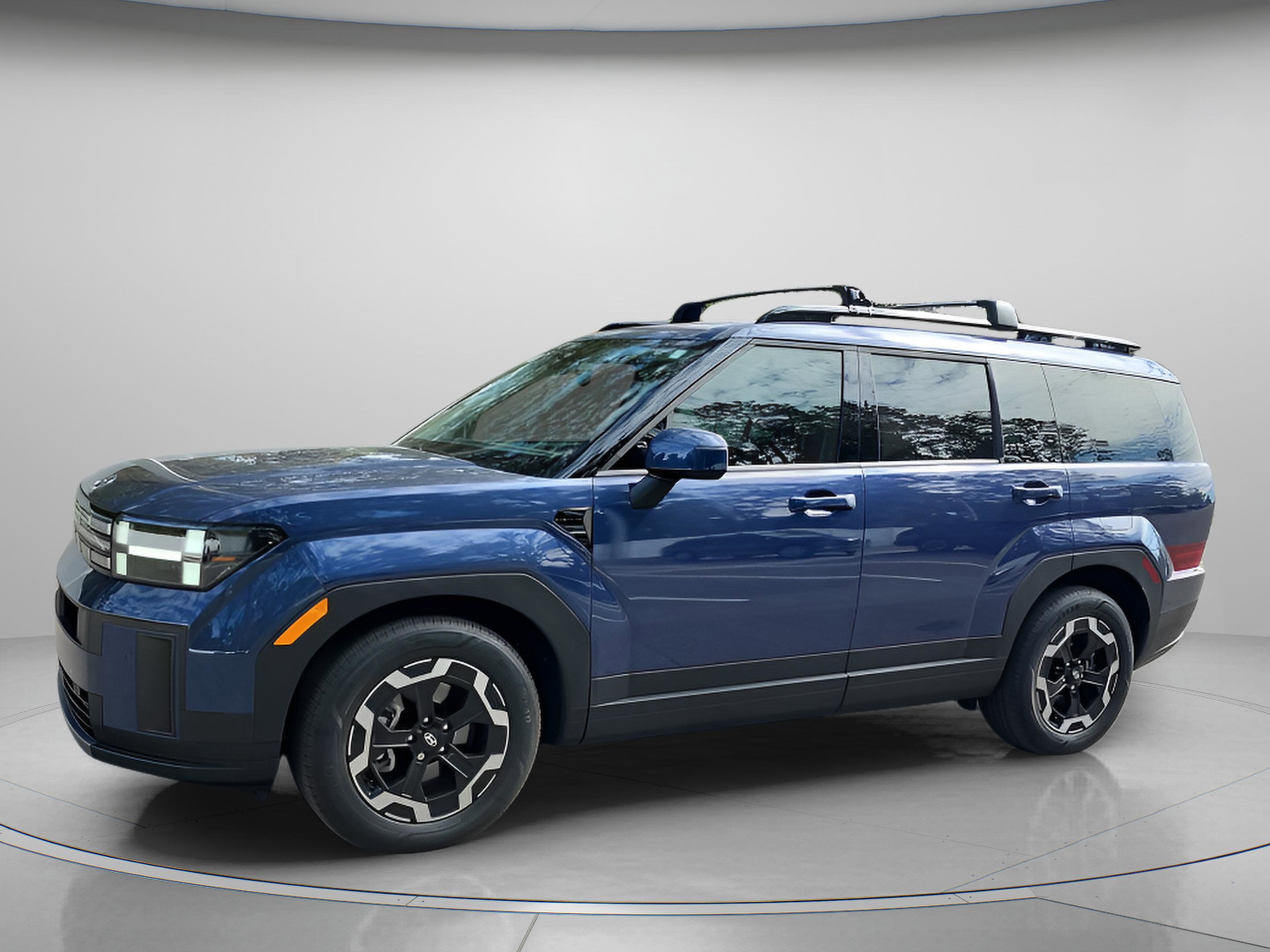 Certified 2025 Hyundai Santa Fe SEL image 2