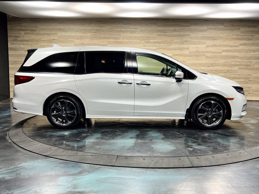 Used 2022 Honda Odyssey Elite image 16