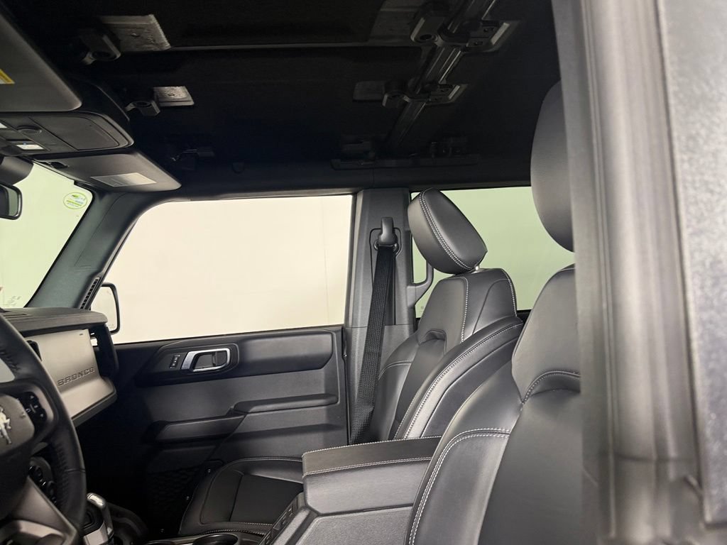 Used 2025 Ford Bronco Outer Banks w/ Sasquatch Package AWD/4WD image 23
