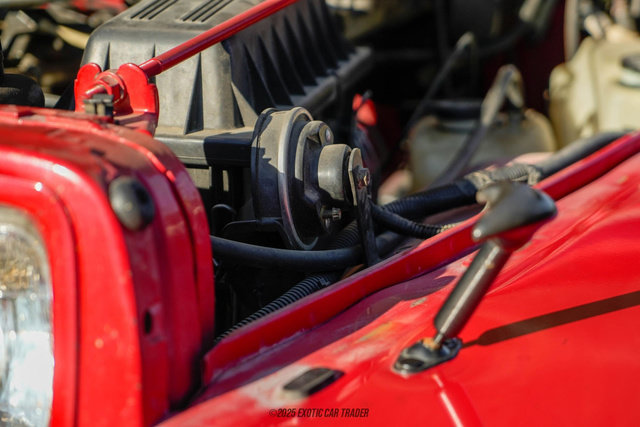 Used 1991 Jeep Wrangler Renegade AWD/4WD image 31
