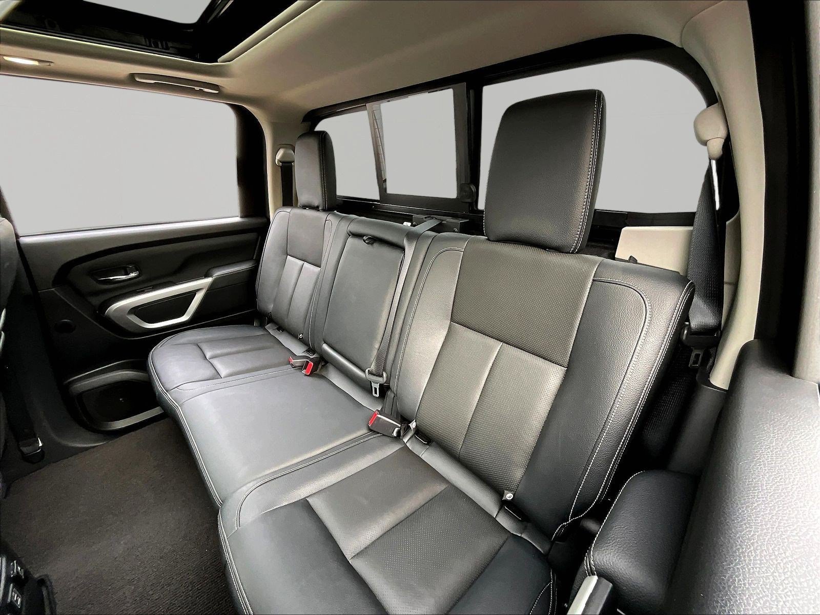 Certified 2021 Nissan Titan SL w/ Moonroof Package AWD/4WD image 23