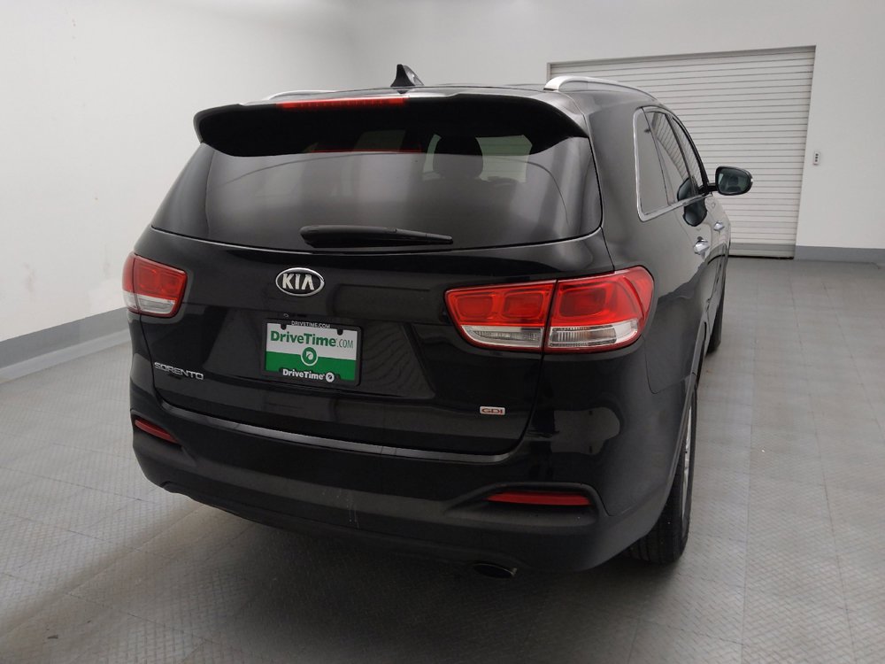 Used 2016 Kia Sorento FWD image 7