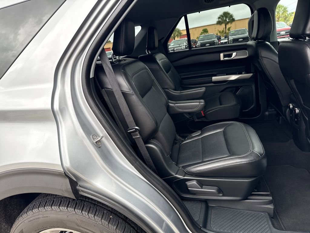 Used 2023 Ford Explorer Limited w/ Equipment Group 301A image 27