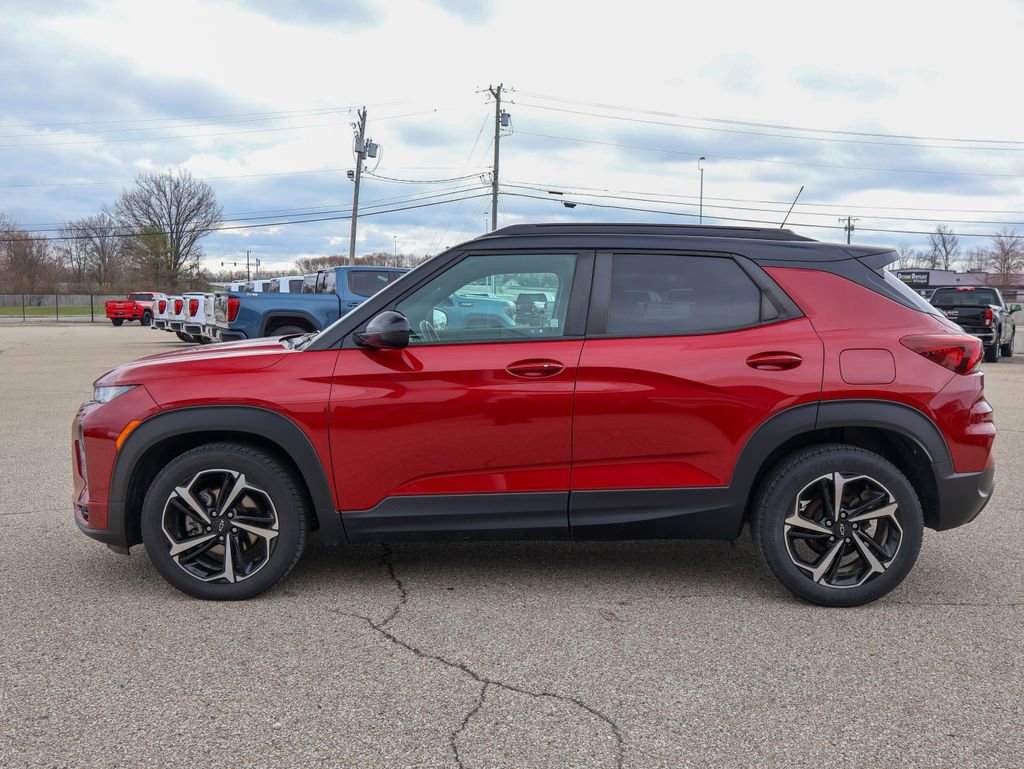 Used 2021 Chevrolet TrailBlazer RS w/ Technology Package FWD image 22