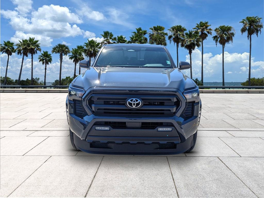 Used 2025 Toyota Tacoma SR5 image 2