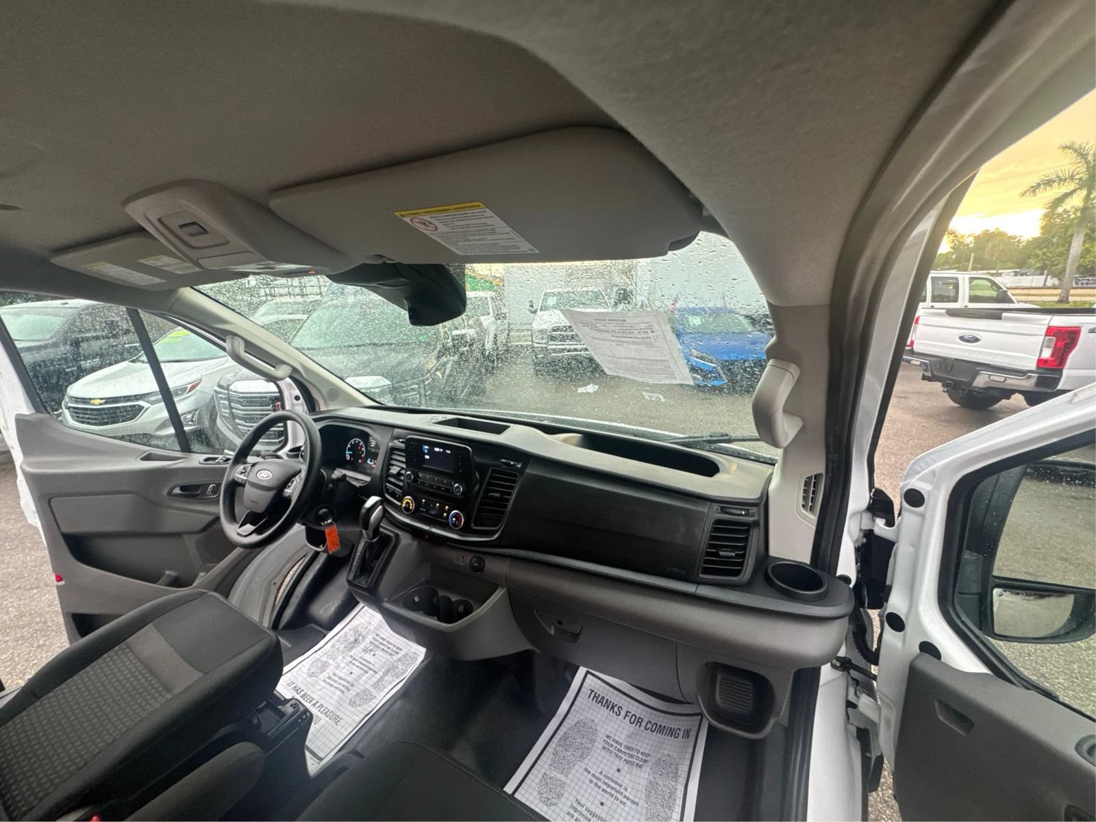 Used 2023 Ford Transit 250 Low Roof w/ Exterior Upgrade Package RWD image 26