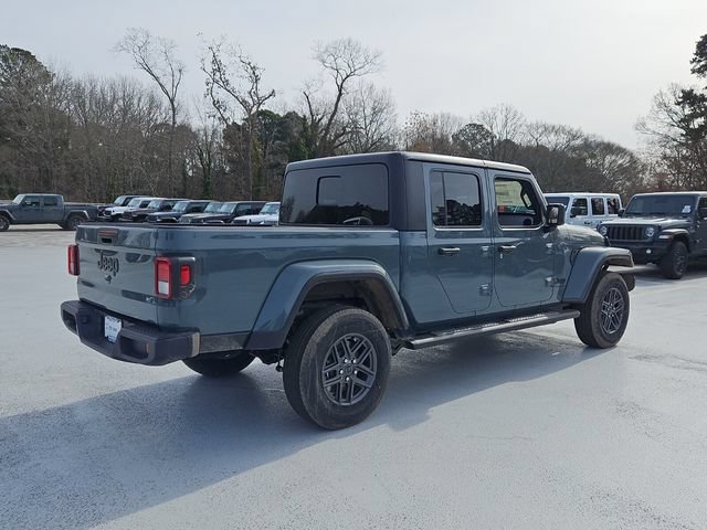 New 2026 Jeep Gladiator Sport AWD/4WD image 9
