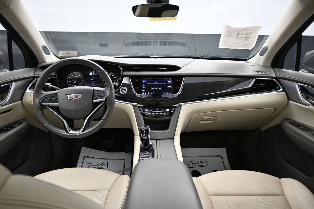 Used 2020 Cadillac XT6 Premium Luxury FWD image 14