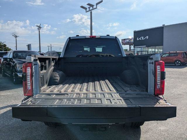 Certified 2025 Ford F350 Lariat w/ Black Appearance Package AWD/4WD image 12