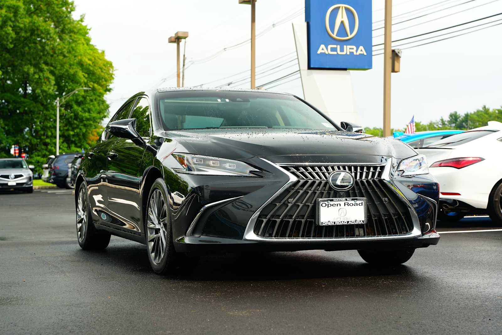 Used 2024 Lexus ES 350 Ultra Luxury w/ Accessory Package (Z2) FWD video 1