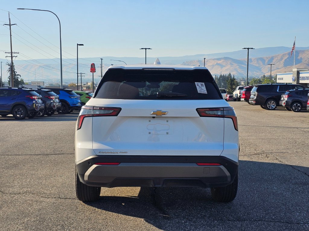 Certified 2026 Chevrolet Equinox LT AWD/4WD image 4