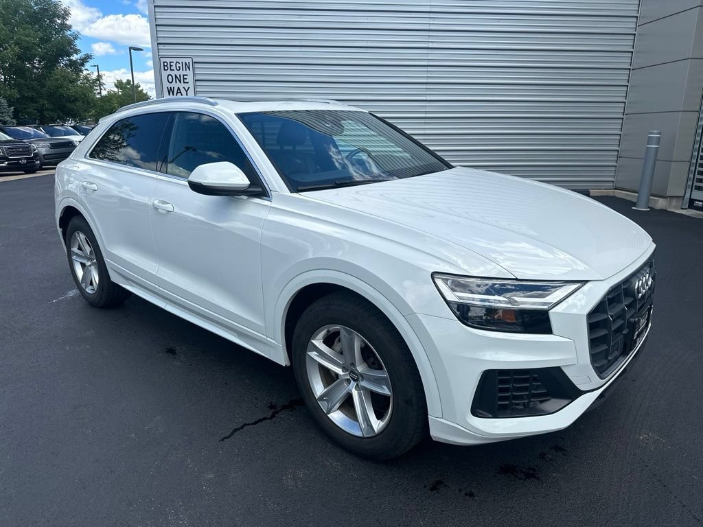 Used 2019 Audi Q8 Premium w/ Convenience Package AWD/4WD image 7