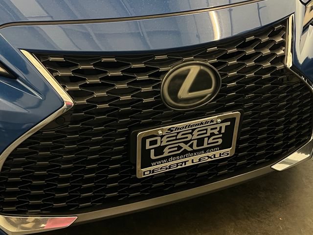 Used 2021 Lexus IS 300 w/ Comfort Package RWD image 16