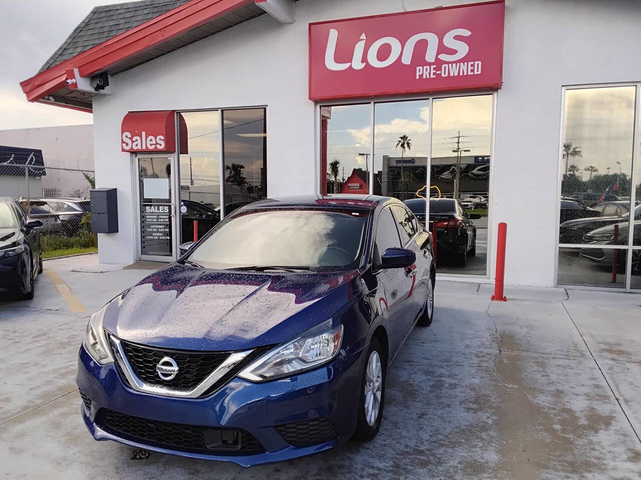 Used 2019 Nissan Sentra SV FWD image 13