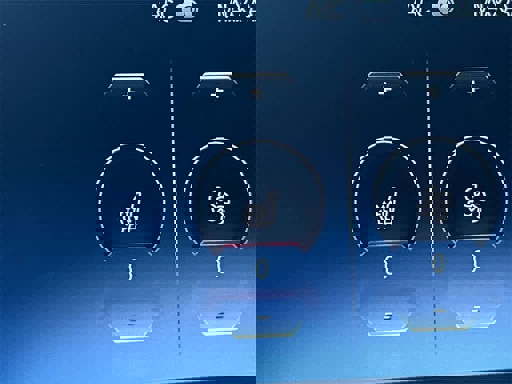 Used 2023 BMW i4 eDrive35 image 31