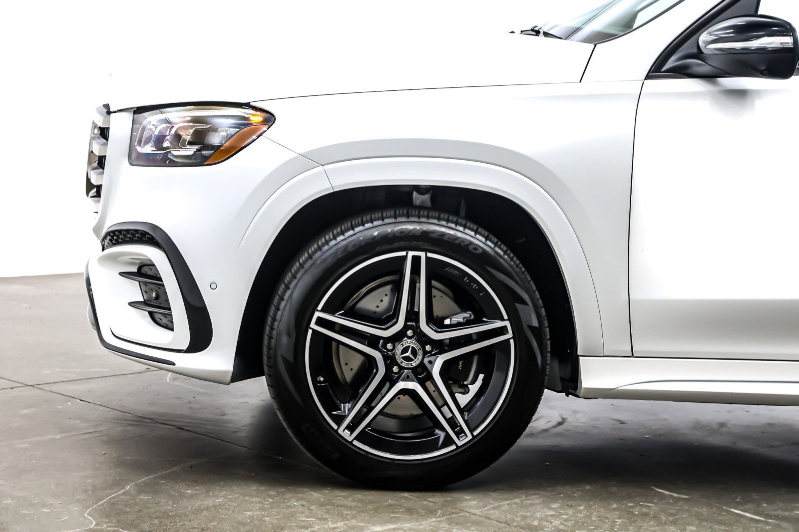 Certified 2024 Mercedes-Benz GLS 450 GLS 450 4MATIC SUV image 11