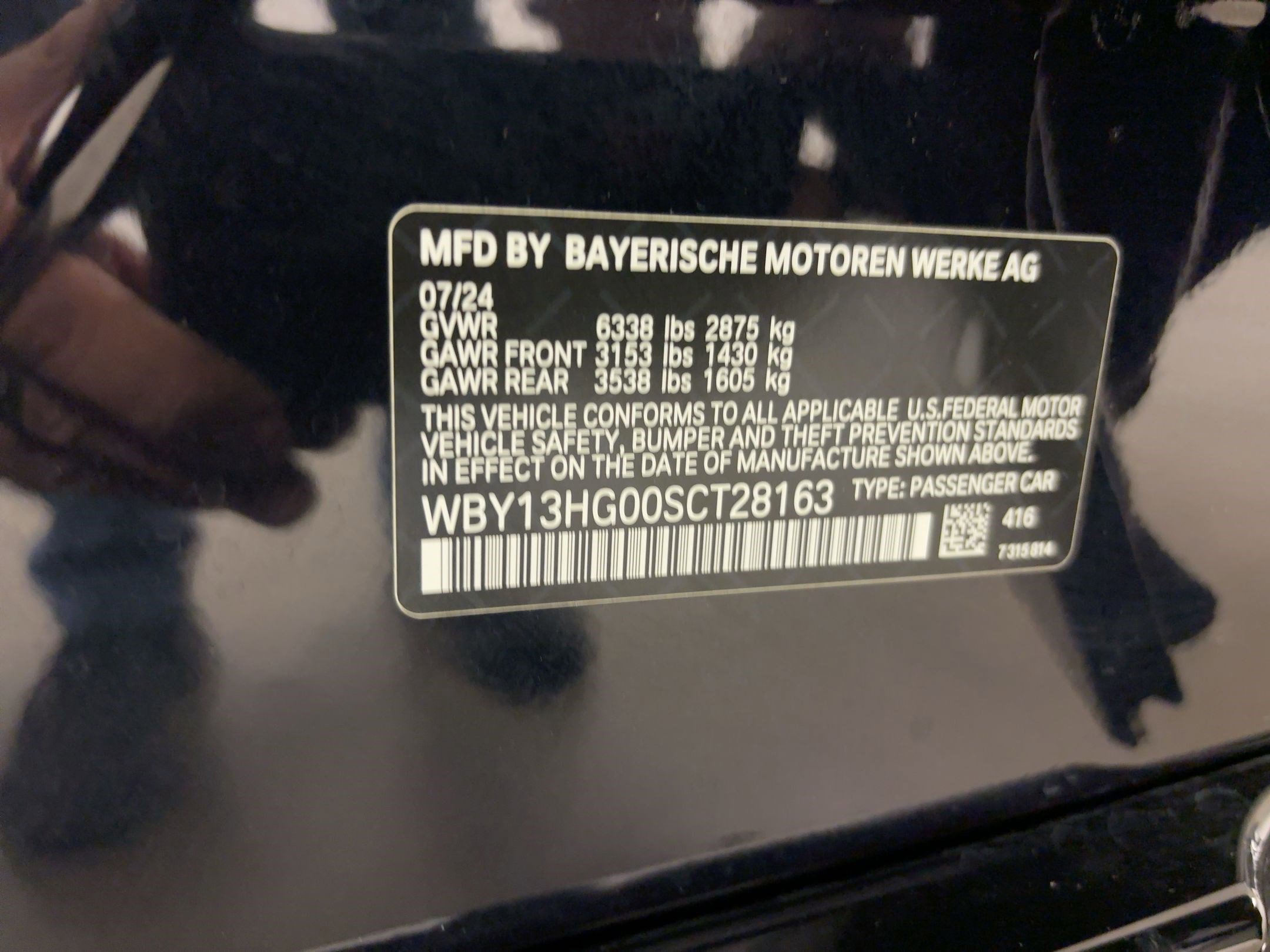 Certified 2025 BMW i5 xDrive40 w/ M Sport Package image 21