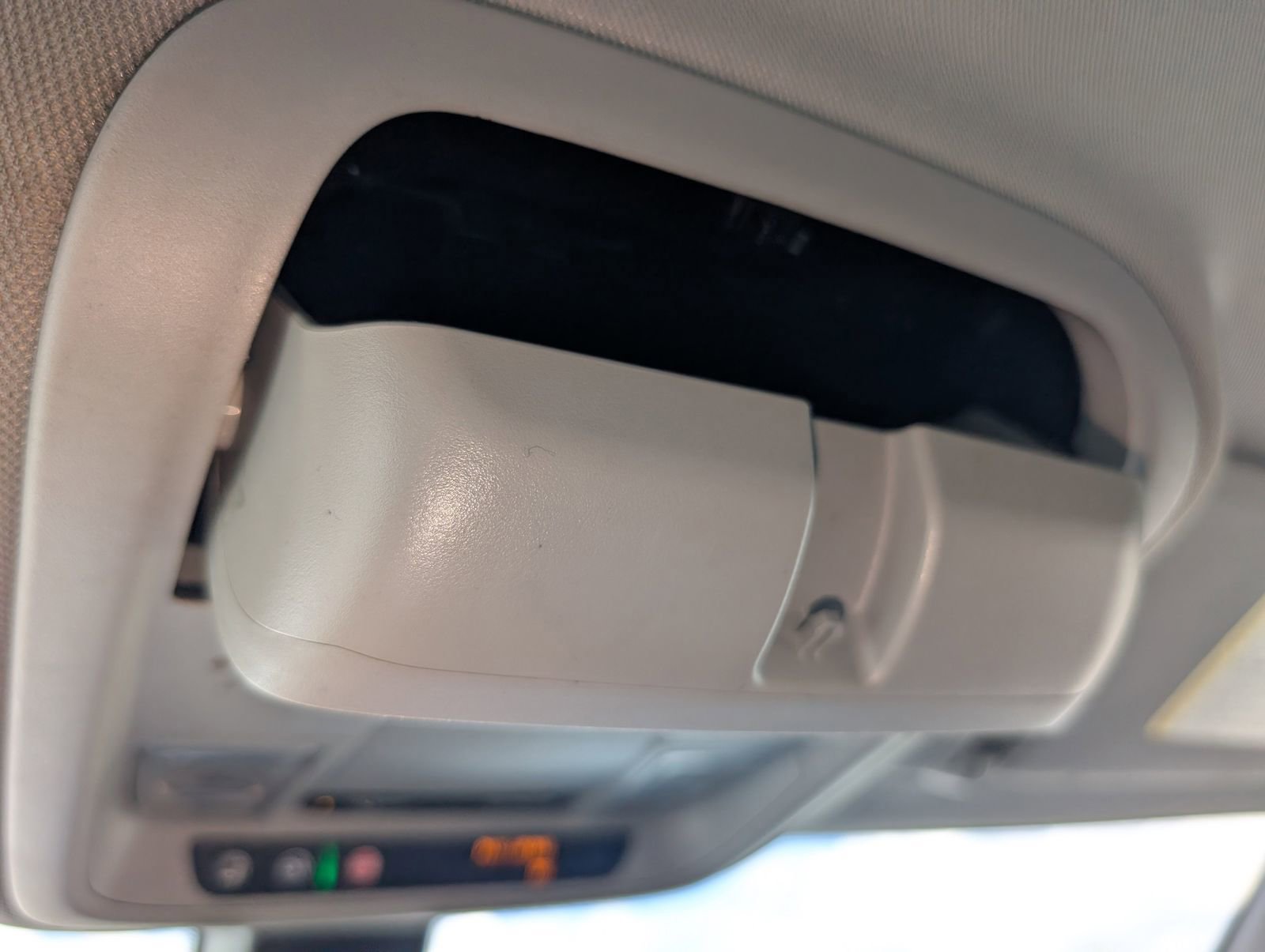 Used 2019 Chevrolet Equinox LT w/ LPO, Floor Liner Package AWD/4WD image 26