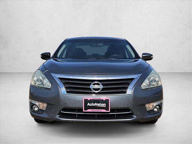 Used 2015 Nissan Altima 2.5 SL w/ Technology Package image 2