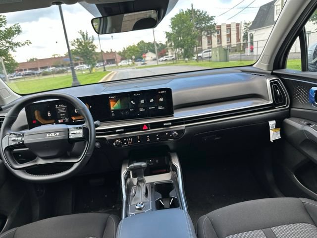 New 2026 Kia Sorento LX FWD image 3