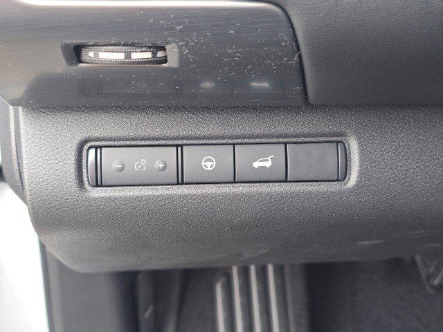 New 2026 Nissan Pathfinder SL image 28