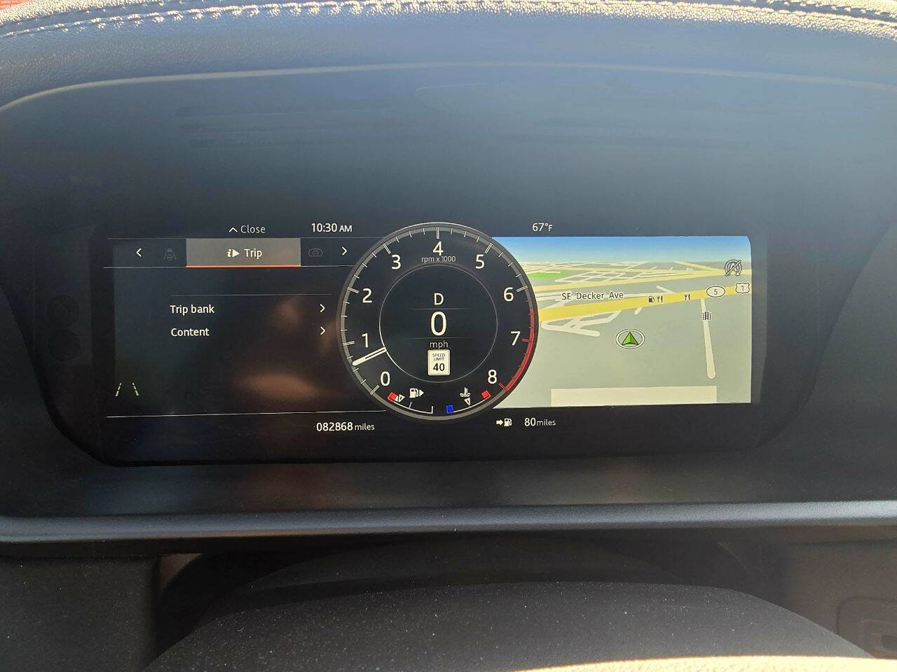 Used 2020 Land Rover Discovery HSE image 18
