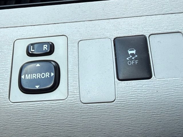 Used 2014 Toyota Sienna LE FWD image 22