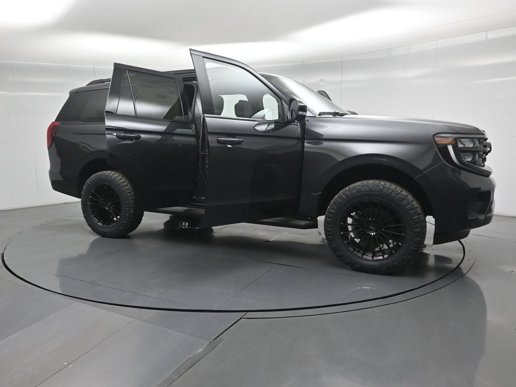 New 2026 Ford Expedition Platinum w/ Stealth Appearance Package AWD/4WD image 30