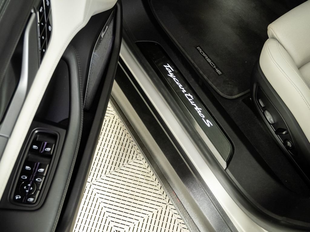 Certified 2021 Porsche Taycan Turbo S AWD/4WD image 8