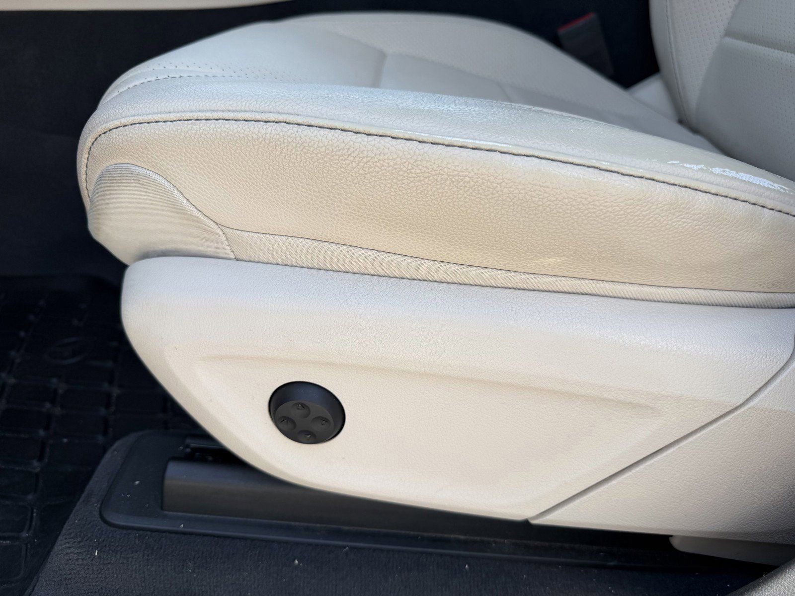 Used 2020 Mercedes-Benz GLE 350 image 22